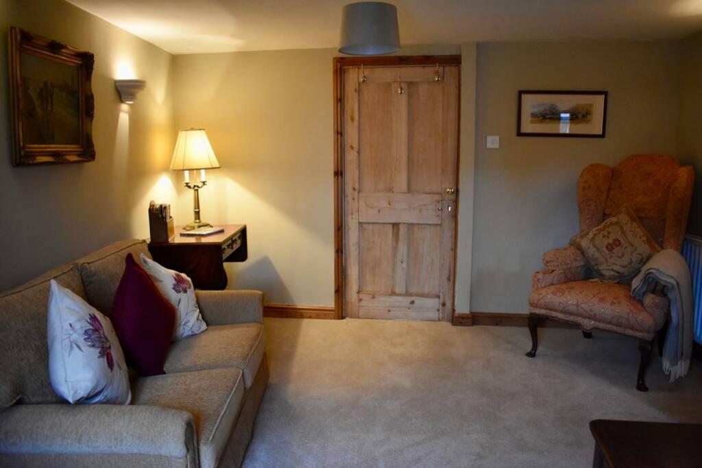 Cross Keys Cottage Holiday Let Bishop's Castle Exterior foto